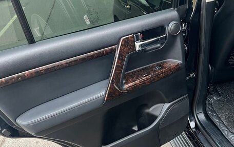 Toyota Land Cruiser 200, 2013 год, 3 700 000 рублей, 17 фотография