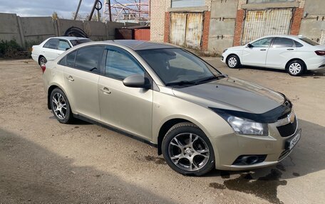 Chevrolet Cruze II, 2011 год, 720 000 рублей, 2 фотография
