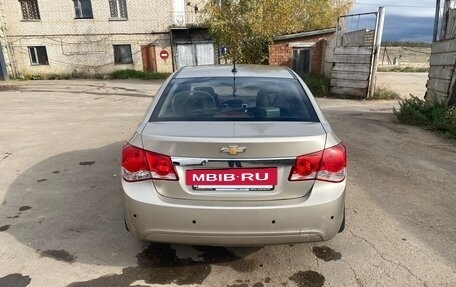 Chevrolet Cruze II, 2011 год, 720 000 рублей, 6 фотография