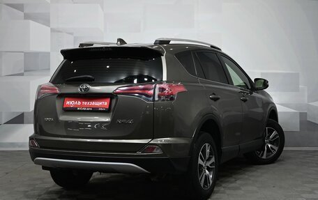 Toyota RAV4, 2015 год, 2 370 000 рублей, 7 фотография
