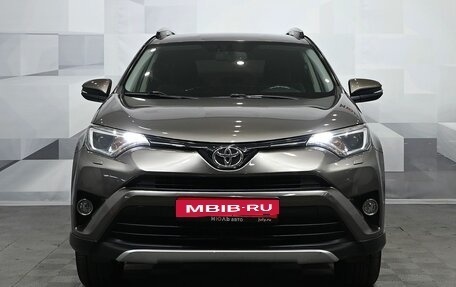 Toyota RAV4, 2015 год, 2 370 000 рублей, 2 фотография