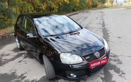 Volkswagen Golf V, 2006 год, 750 000 рублей, 2 фотография