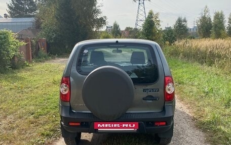 Chevrolet Niva I рестайлинг, 2018 год, 550 000 рублей, 6 фотография