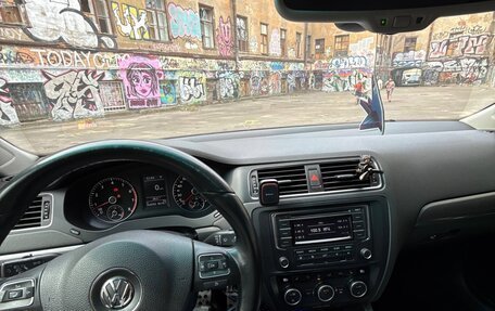 Volkswagen Jetta VI, 2014 год, 1 200 000 рублей, 10 фотография