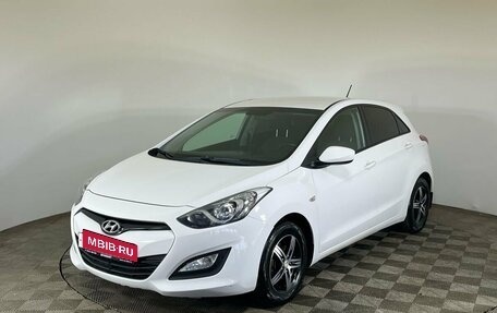 Hyundai i30 II рестайлинг, 2014 год, 1 036 000 рублей, 1 фотография