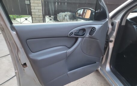 Ford Focus IV, 2003 год, 125 000 рублей, 11 фотография