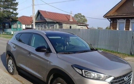 Hyundai Tucson III, 2020 год, 2 300 000 рублей, 1 фотография