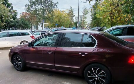 Skoda Superb III рестайлинг, 2009 год, 760 000 рублей, 1 фотография