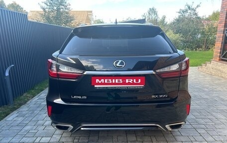 Lexus RX IV рестайлинг, 2018 год, 4 250 000 рублей, 6 фотография