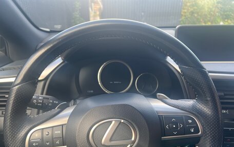 Lexus RX IV рестайлинг, 2018 год, 4 250 000 рублей, 16 фотография