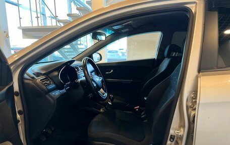 KIA Rio III рестайлинг, 2011 год, 730 000 рублей, 15 фотография