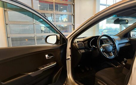 KIA Rio III рестайлинг, 2011 год, 730 000 рублей, 20 фотография