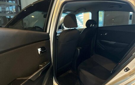 KIA Rio III рестайлинг, 2011 год, 730 000 рублей, 23 фотография