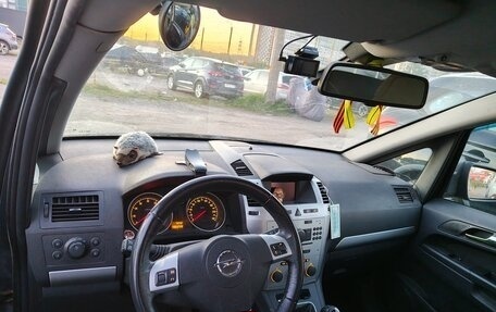 Opel Zafira B, 2013 год, 550 000 рублей, 3 фотография