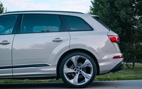 Audi Q7, 2022 год, 10 500 000 рублей, 18 фотография