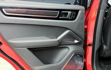Porsche Cayenne III, 2021 год, 10 500 000 рублей, 28 фотография