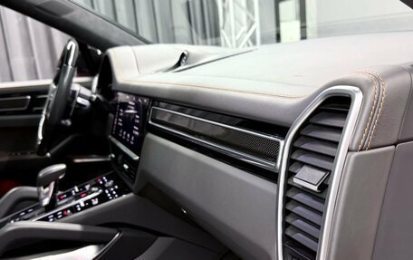 Porsche Cayenne III, 2021 год, 10 500 000 рублей, 40 фотография