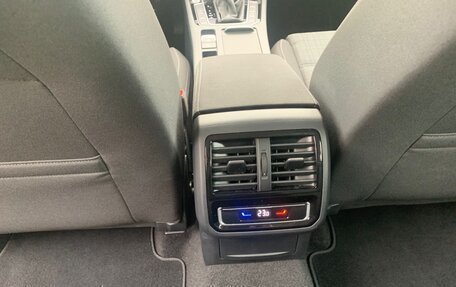 Volkswagen Passat B8 рестайлинг, 2022 год, 2 650 000 рублей, 8 фотография