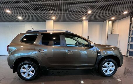 Renault Duster, 2022 год, 2 780 000 рублей, 2 фотография