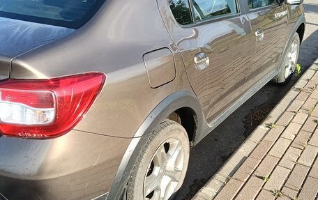 Renault Logan II, 2019 год, 950 000 рублей, 5 фотография