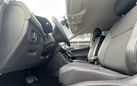 Volkswagen Tiguan II, 2021 год, 2 490 000 рублей, 8 фотография