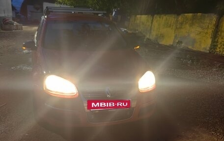 Volkswagen Golf V, 2008 год, 650 000 рублей, 2 фотография