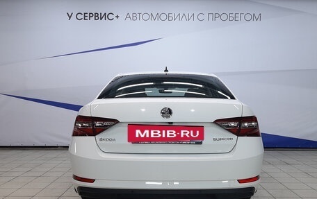 Skoda Superb III рестайлинг, 2019 год, 2 030 000 рублей, 4 фотография