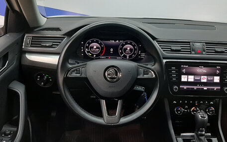 Skoda Superb III рестайлинг, 2019 год, 2 030 000 рублей, 14 фотография