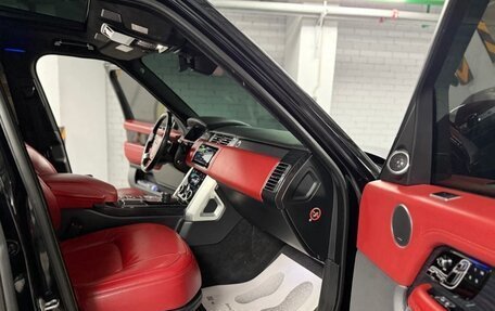 Land Rover Range Rover IV рестайлинг, 2018 год, 5 600 000 рублей, 12 фотография