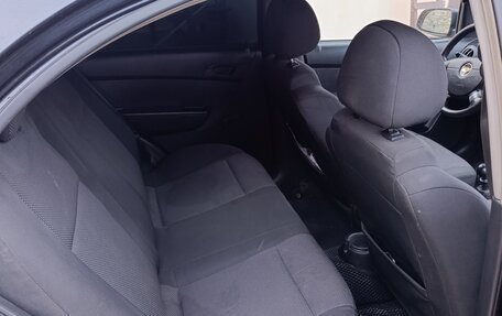 Chevrolet Aveo III, 2011 год, 260 000 рублей, 2 фотография