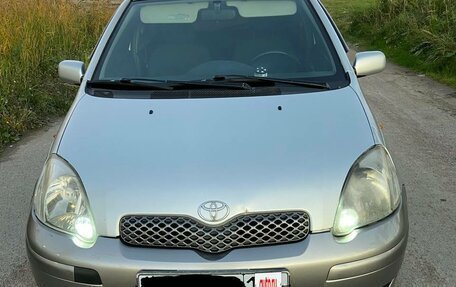 Toyota Yaris I рестайлинг, 2003 год, 320 000 рублей, 2 фотография