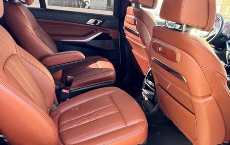 BMW X7, 2022 год, 11 000 000 рублей, 9 фотография