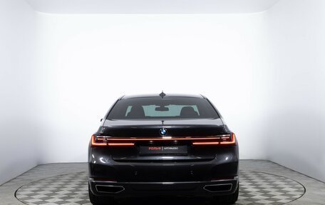 BMW 7 серия, 2020 год, 4 820 000 рублей, 6 фотография