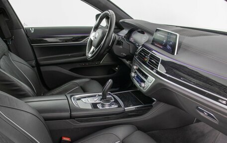 BMW 7 серия, 2020 год, 4 820 000 рублей, 9 фотография