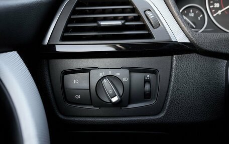 BMW 3 серия, 2017 год, 2 395 000 рублей, 11 фотография