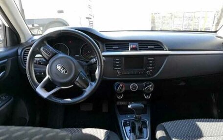 KIA Rio IV, 2018 год, 1 430 000 рублей, 4 фотография