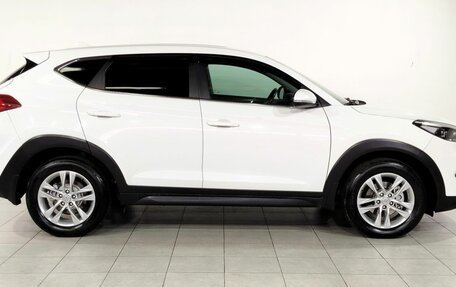 Hyundai Tucson III, 2017 год, 2 050 000 рублей, 4 фотография