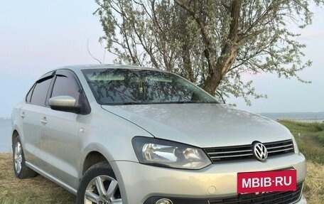 Volkswagen Polo VI (EU Market), 2011 год, 830 000 рублей, 1 фотография
