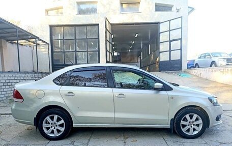 Volkswagen Polo VI (EU Market), 2011 год, 830 000 рублей, 5 фотография