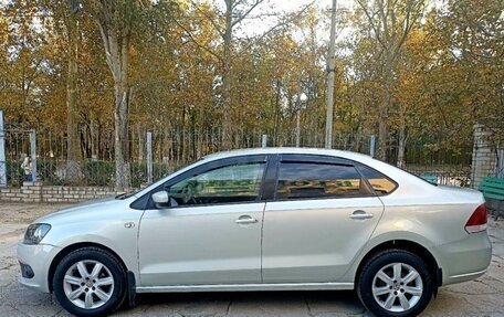 Volkswagen Polo VI (EU Market), 2011 год, 830 000 рублей, 4 фотография