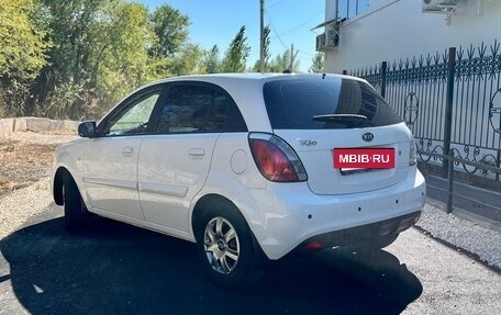 KIA Rio II, 2011 год, 690 000 рублей, 6 фотография