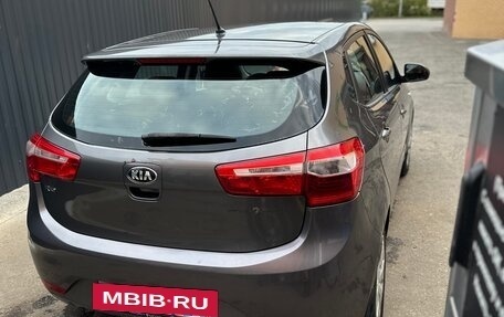KIA Rio III рестайлинг, 2013 год, 650 000 рублей, 4 фотография
