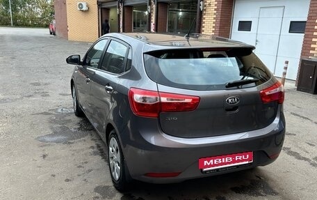 KIA Rio III рестайлинг, 2013 год, 650 000 рублей, 3 фотография