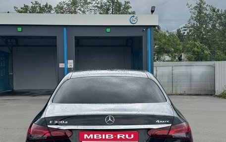 Mercedes-Benz E-Класс, 2021 год, 4 850 000 рублей, 14 фотография