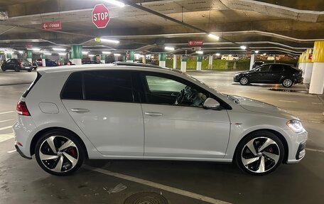 Volkswagen Golf GTI VII, 2020 год, 3 200 000 рублей, 6 фотография