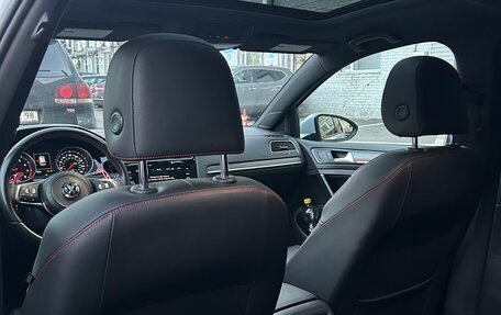Volkswagen Golf GTI VII, 2020 год, 3 200 000 рублей, 9 фотография