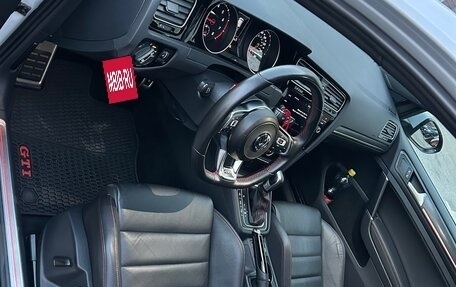 Volkswagen Golf GTI VII, 2020 год, 3 200 000 рублей, 10 фотография
