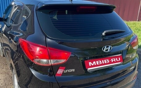 Hyundai ix35 I рестайлинг, 2012 год, 700 000 рублей, 2 фотография