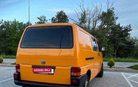 Volkswagen Transporter T4, 2000 год, 1 370 000 рублей, 10 фотография