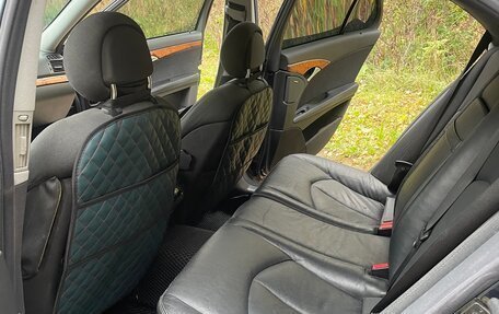 Mercedes-Benz E-Класс, 2002 год, 620 000 рублей, 8 фотография